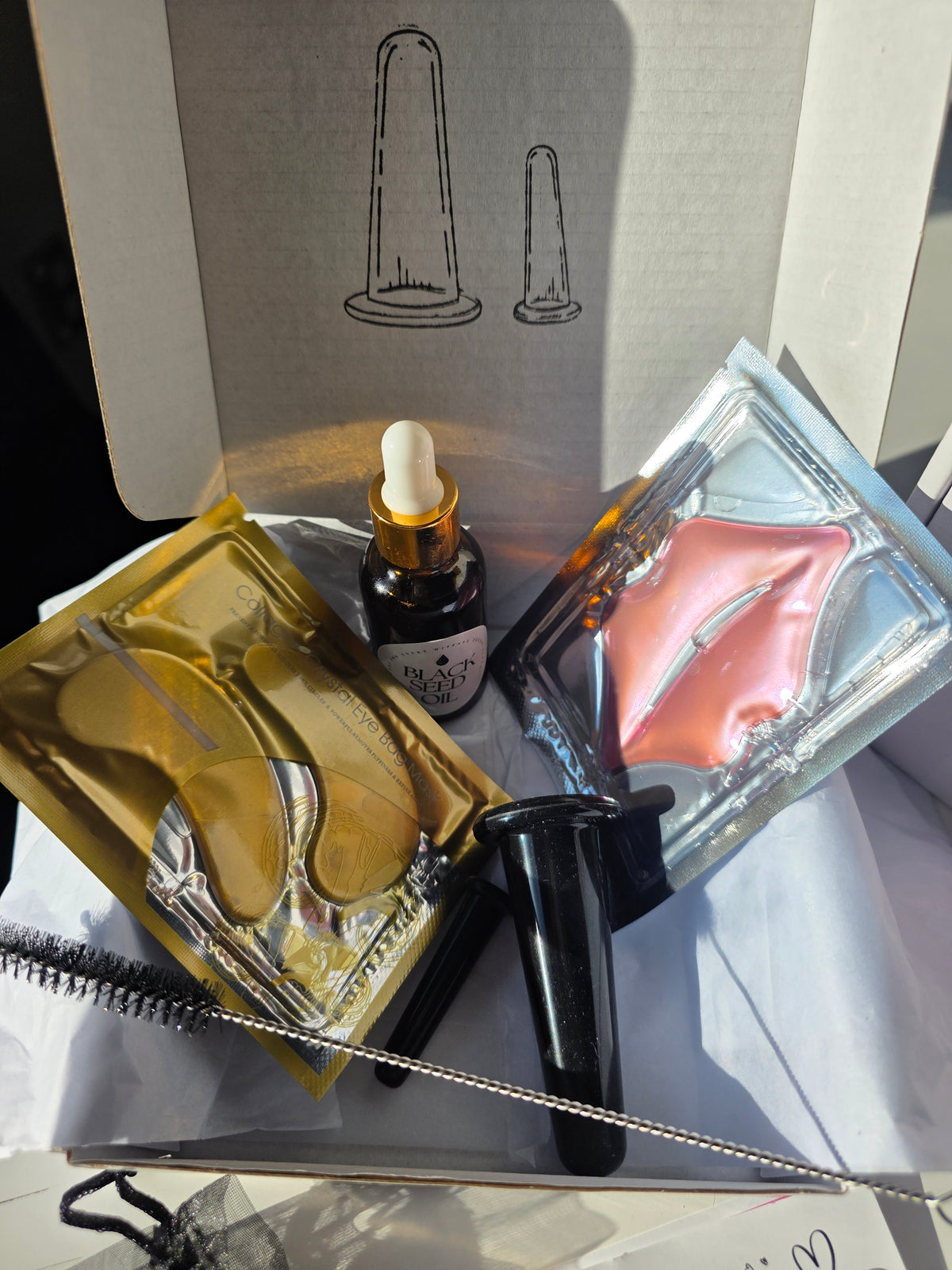 Facial Cupping At-home Kit with Pure Black Seed Oil